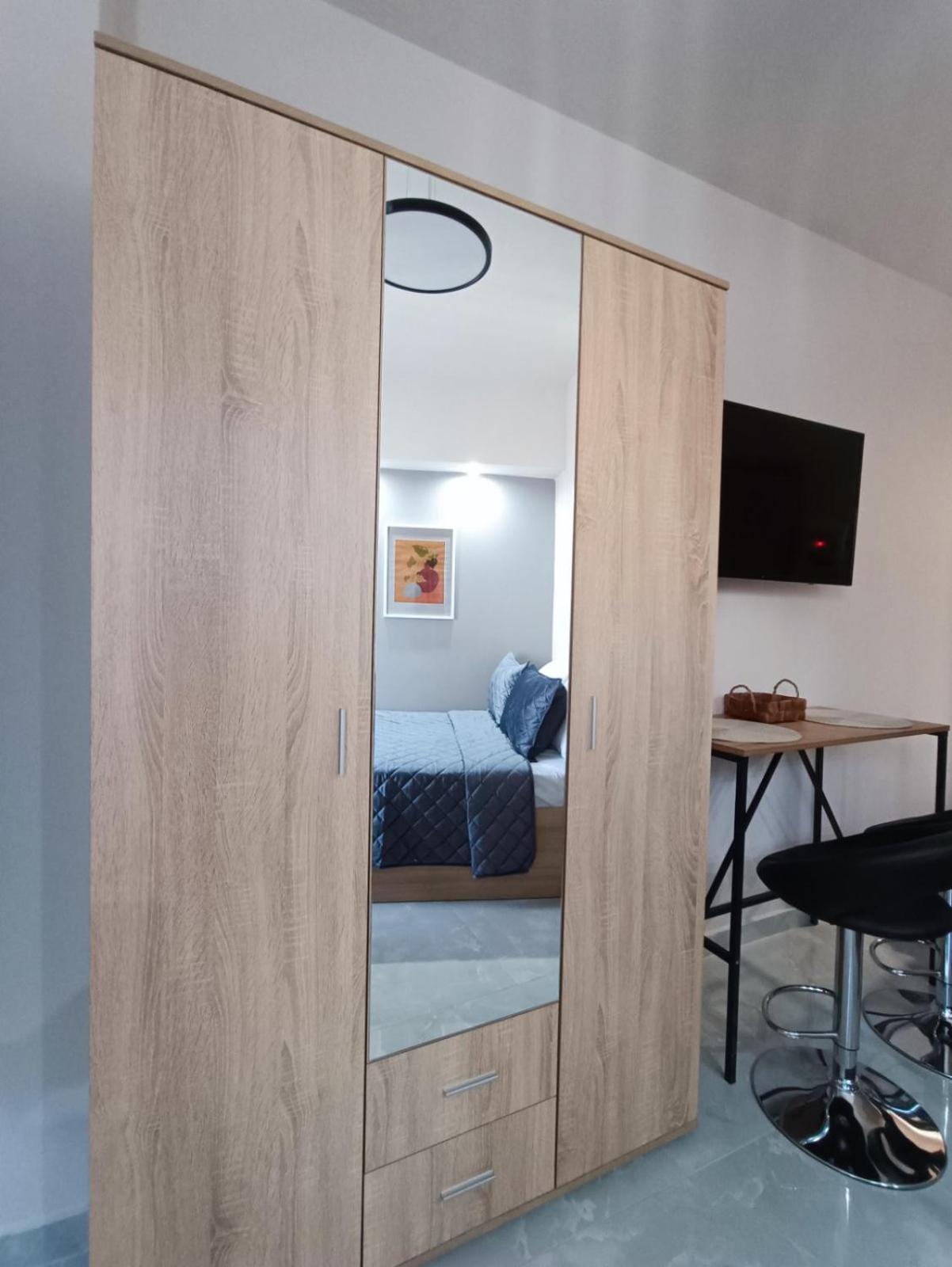 Central Studio In Veria Luaran gambar